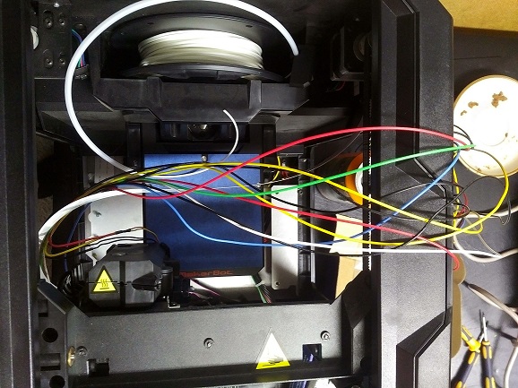 Top with Wires
